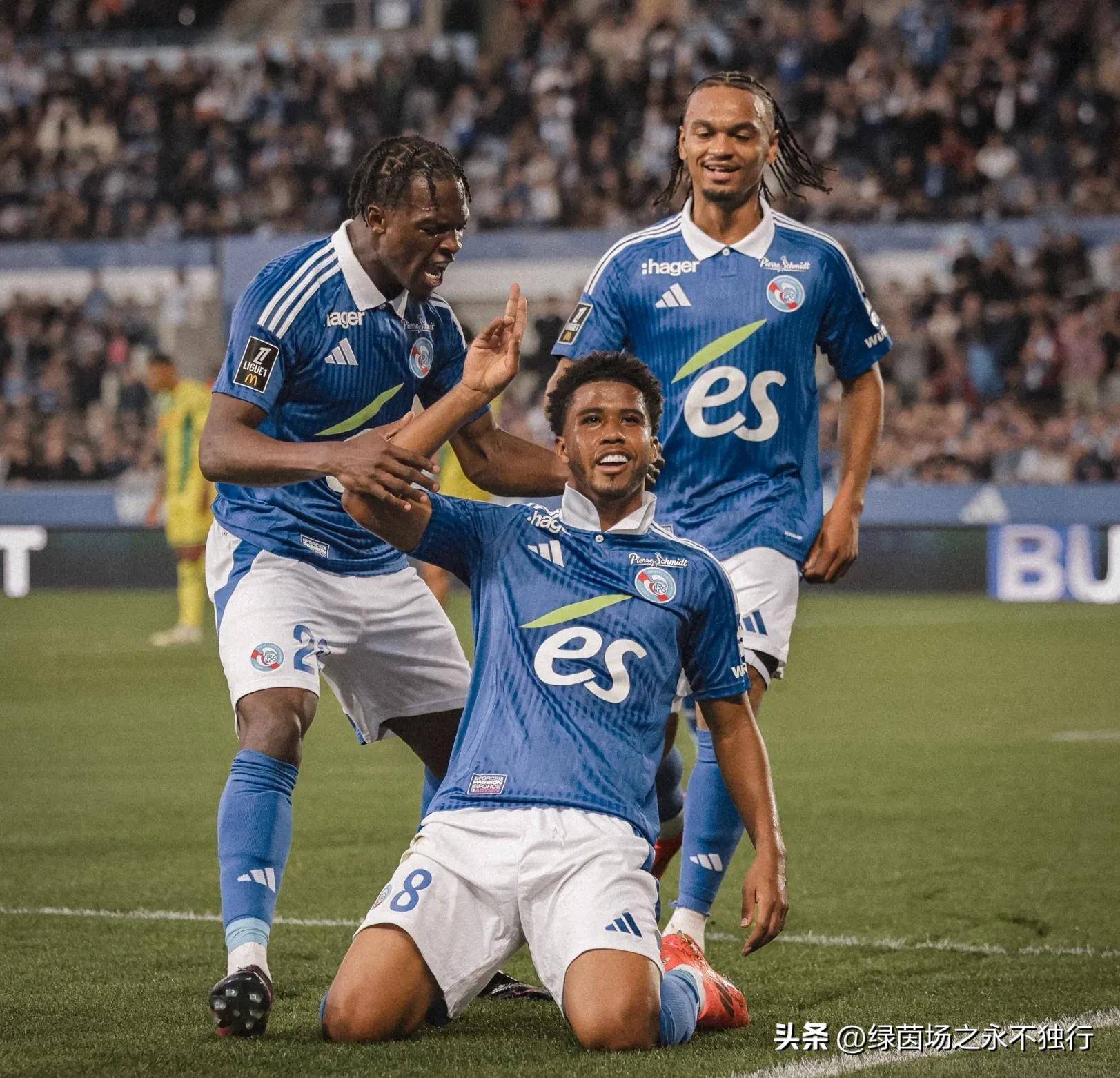 九游体育-包含转折点切尔西复出首秀,法甲赛后攻防权衡,赛场秩序良好,赛程密集仍需轮换的词条-九游体育